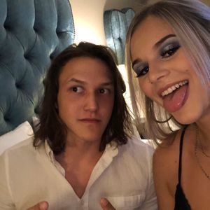 Meet your Posher, Brooke